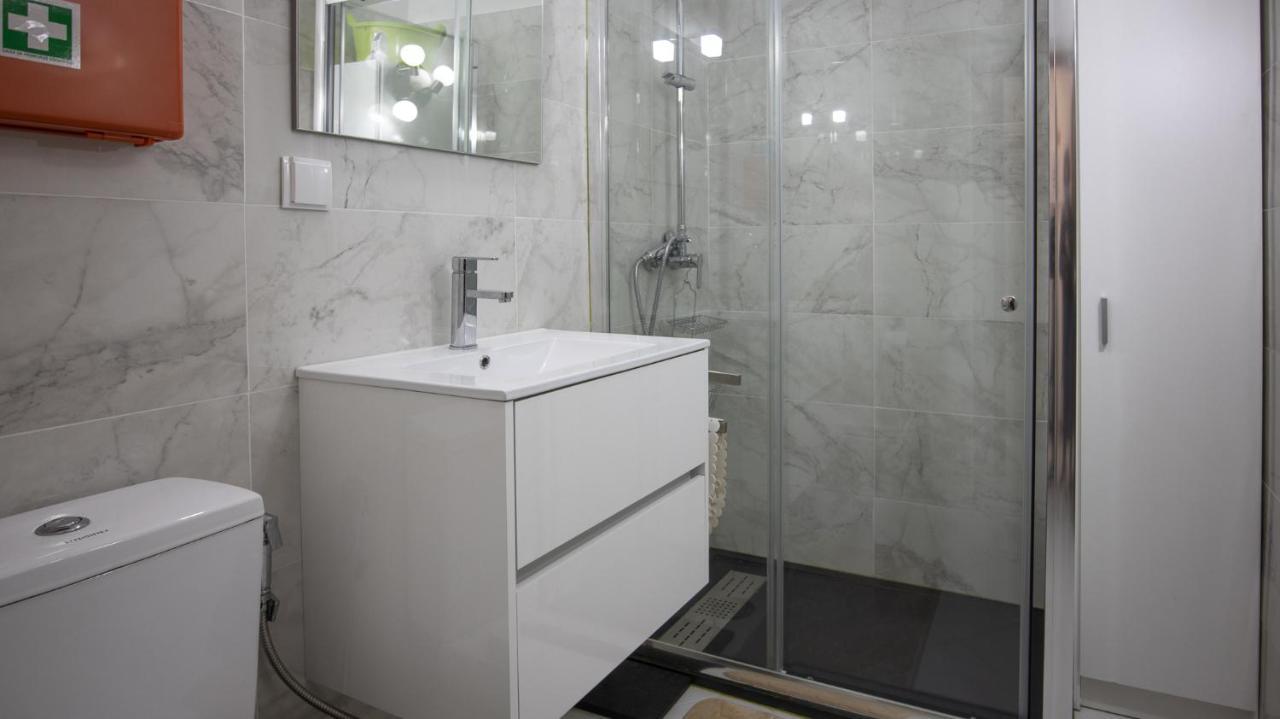 Apartamento Mar Ali - 200M From The Beach - Free Wifi - By Bedzy アルマカオ・デ・ペラ エクステリア 写真